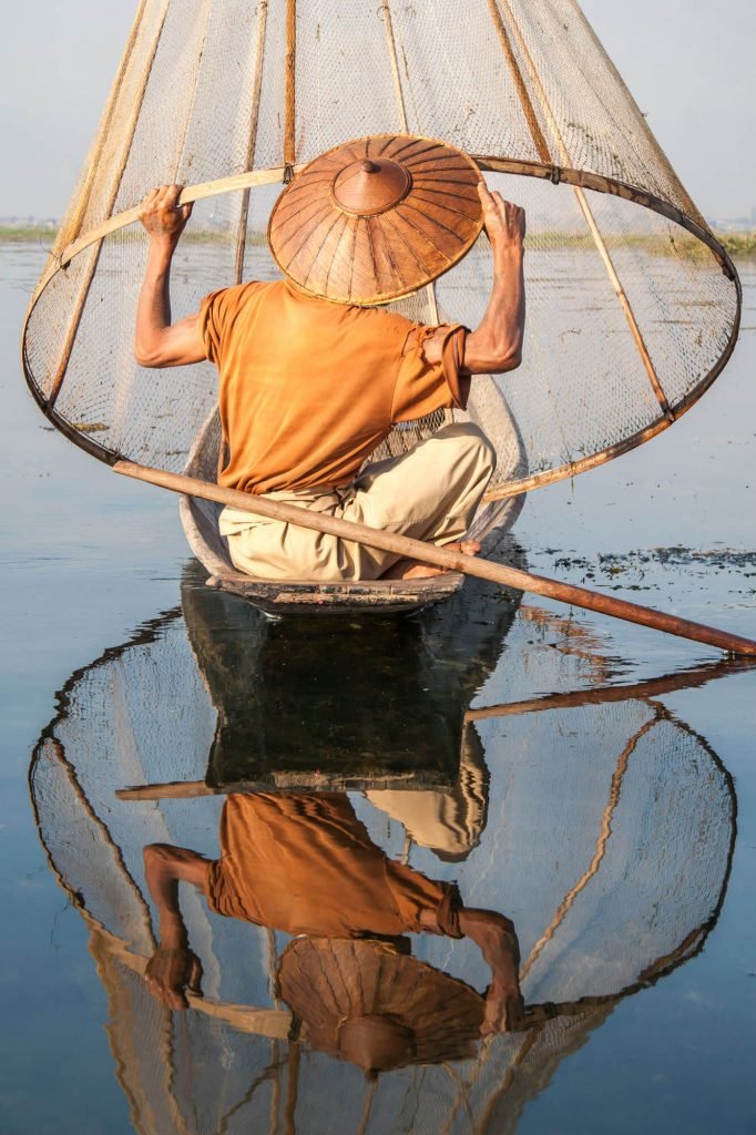 Fisherman, Burma - Travel photographer