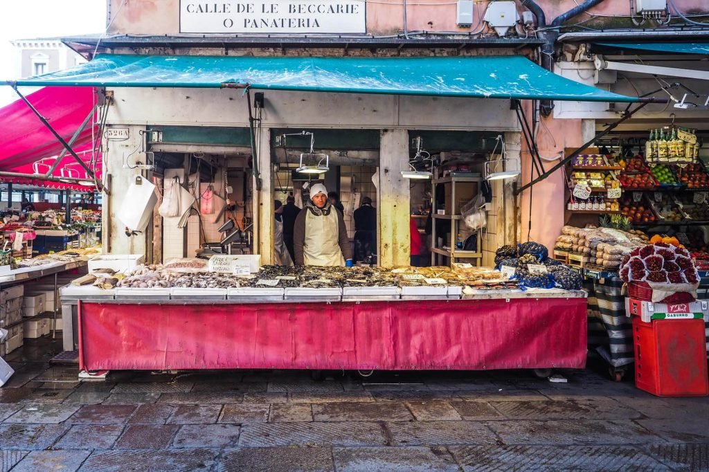 Market stall, Venice - Travel photographer